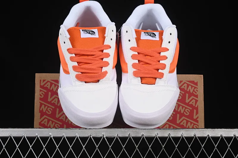 All categories Vans Vans series Vans Low Vans low-top Vans Knu Skool Vans low-top retro casual fat bread shoes VN0009QCB20
